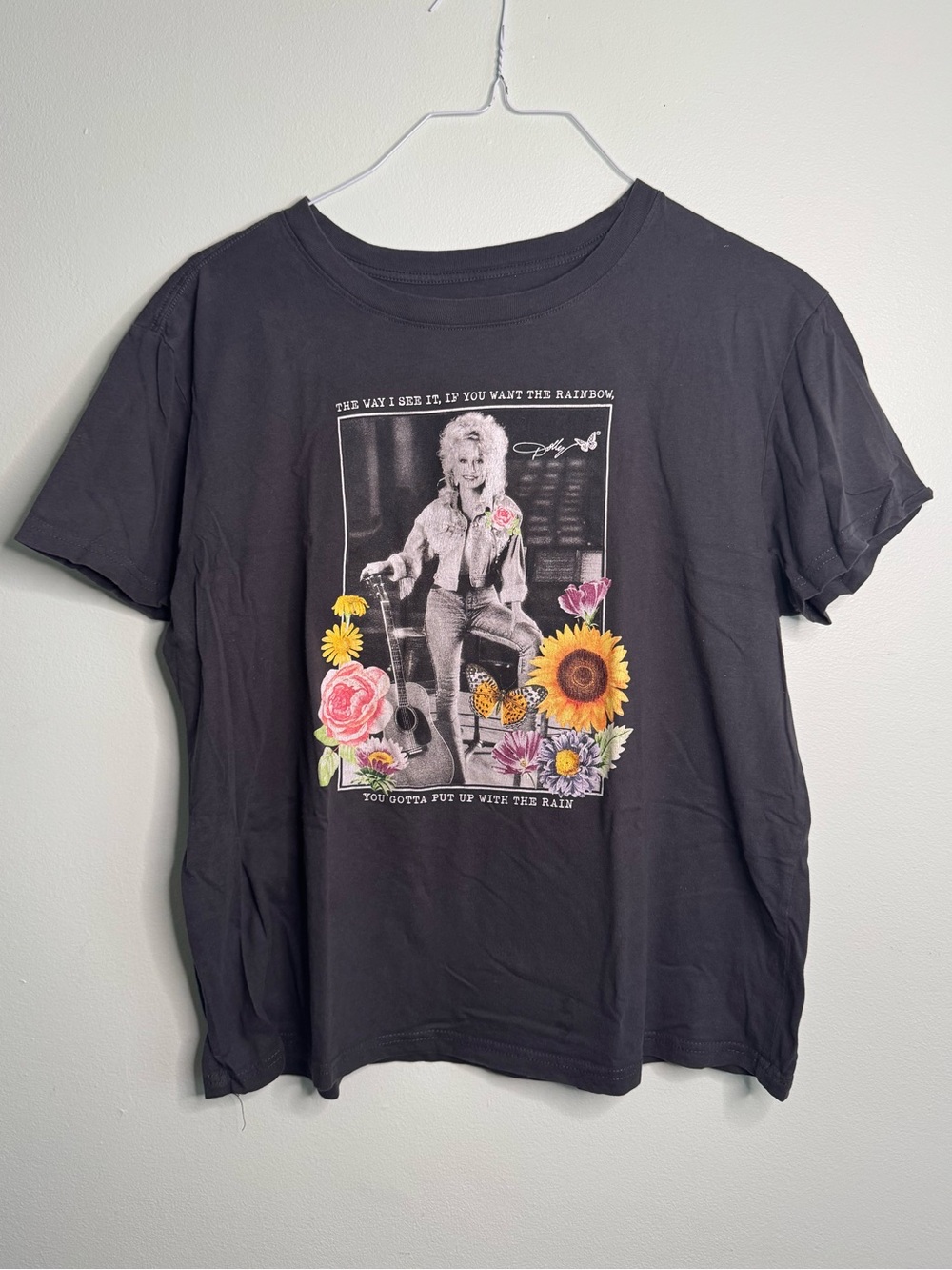 Dolly Parton Graphic Tshirt (XL)